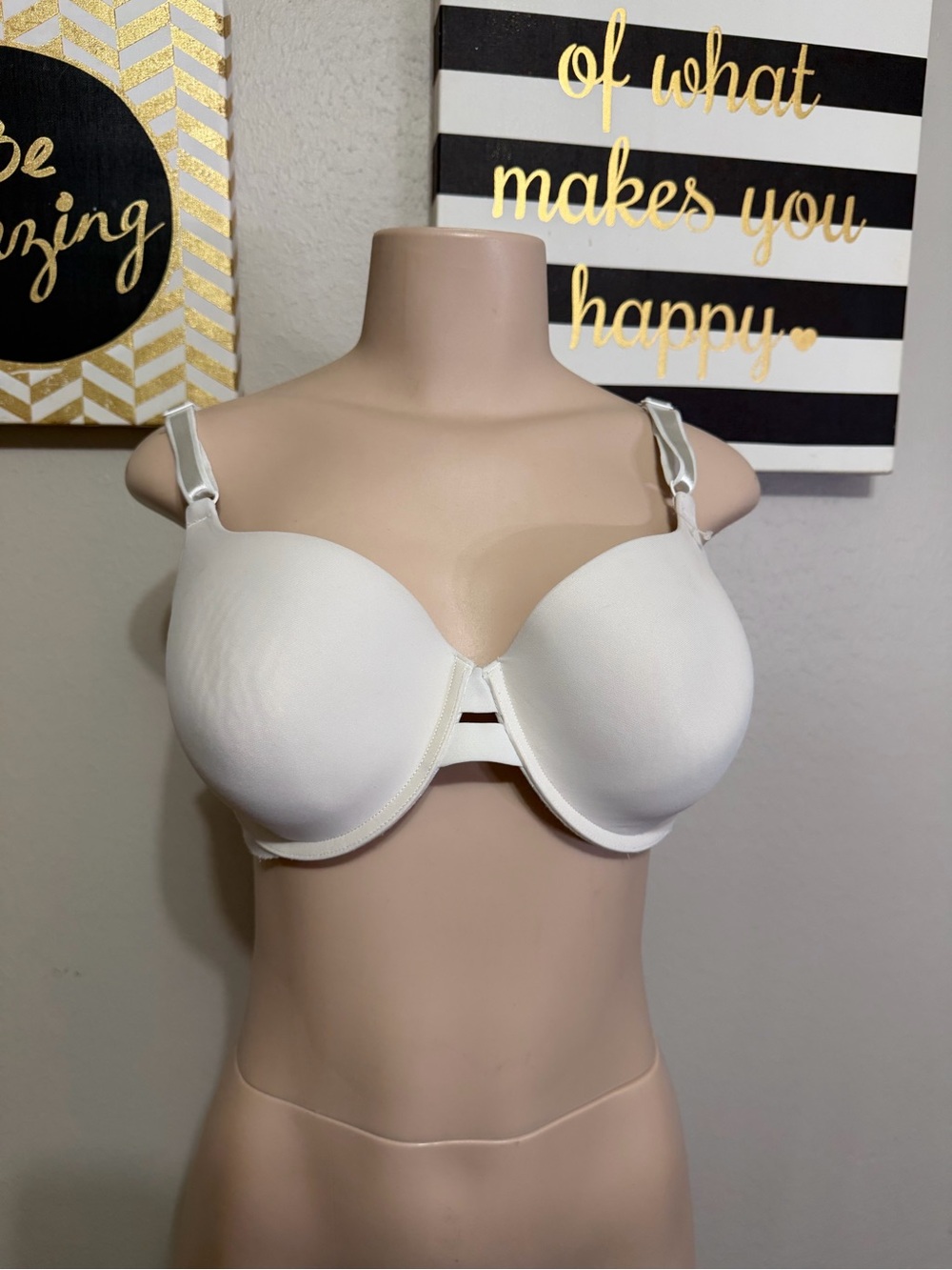 Warner's Seamless White Molded Bra with Adjustable Straps